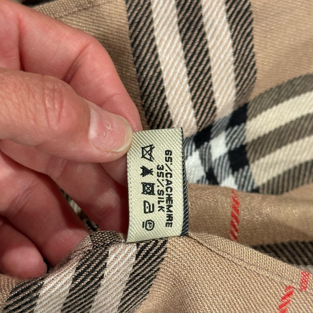 Burberry Tan and Black Check Scarf - Picture 7 of 8